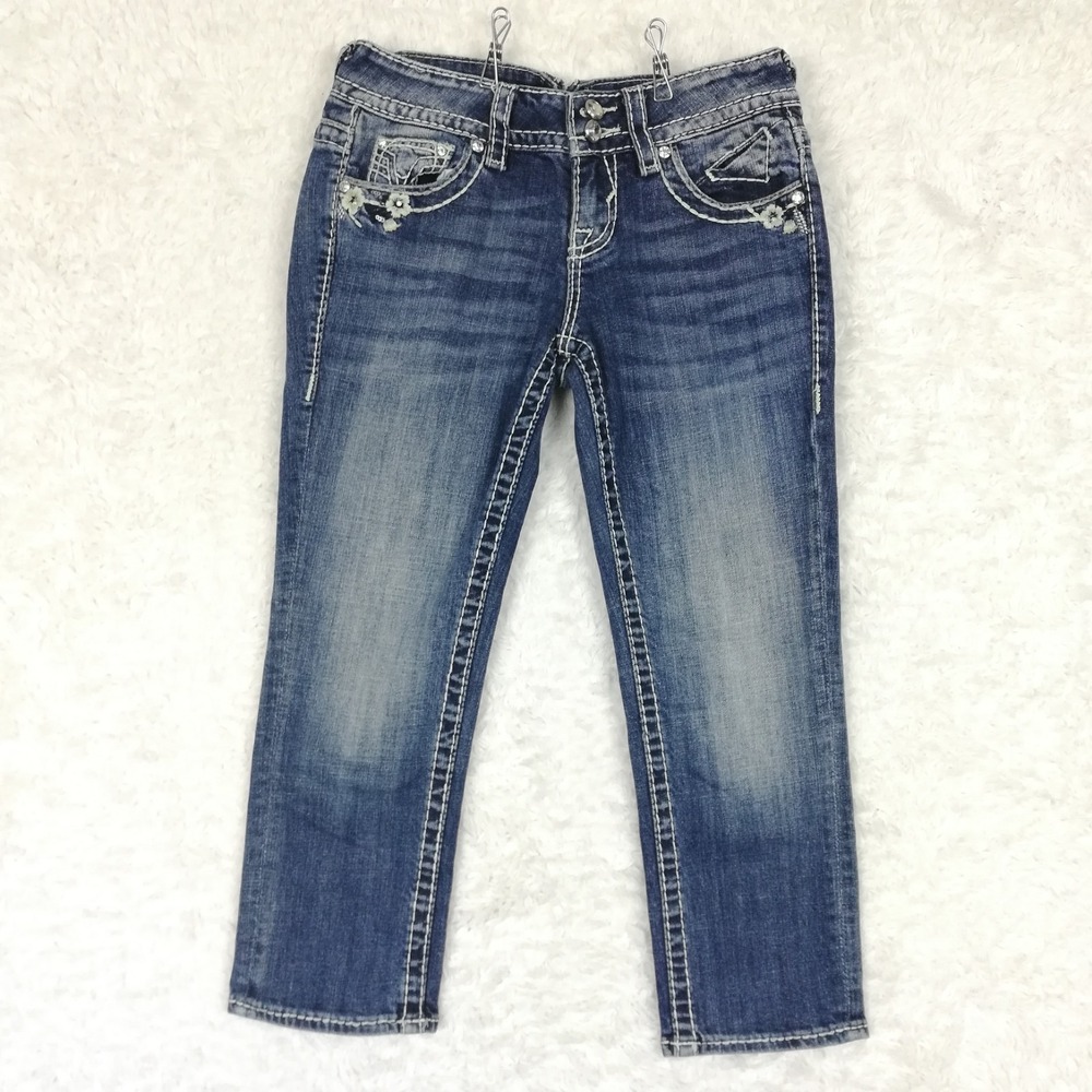 Vigoss Womens Jeans New York Capri Blue Denim Flap Pocket Floral Embroidery 1 2